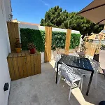 Le Crepuscule Terrace,